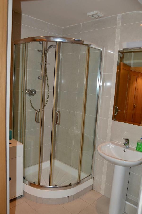 Apartment 3, Oakleigh House, Donnybrook Hill, Douglas Cork Esterno foto